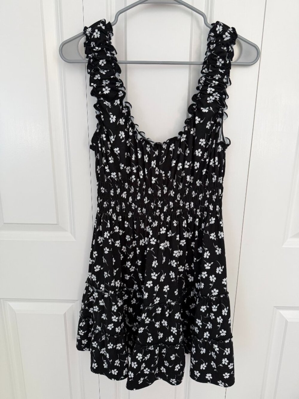 Urban Outfitters Lizzy Smocked Floral Mini Dress - Black & White - Size Large